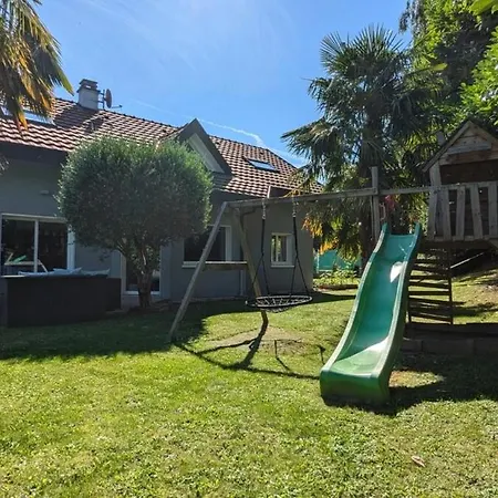 Villa, Close To Lake, Pool, Enclosed Garden, Quiet Villa