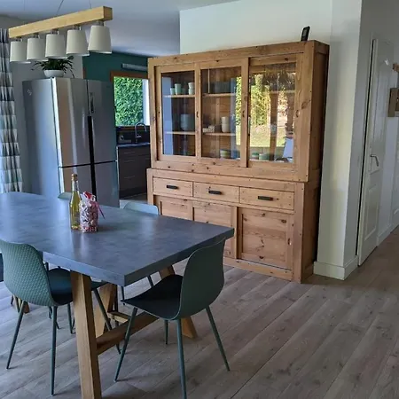 Villa Villa, Close To Lake, Pool, Enclosed Garden, Quiet