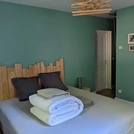 Villa Villa, Close To Lake, Pool, Enclosed Garden, Quiet *