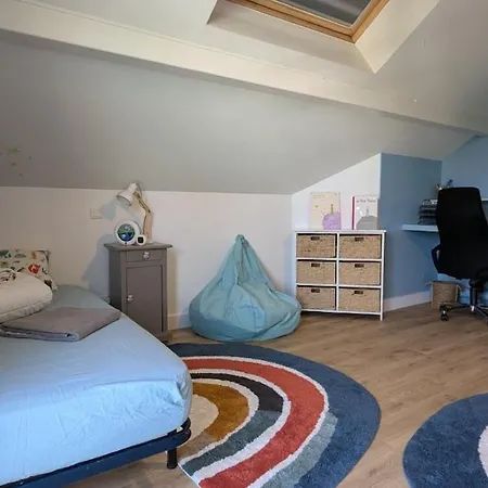Villa, Close To Lake, Pool, Enclosed Garden, Quiet